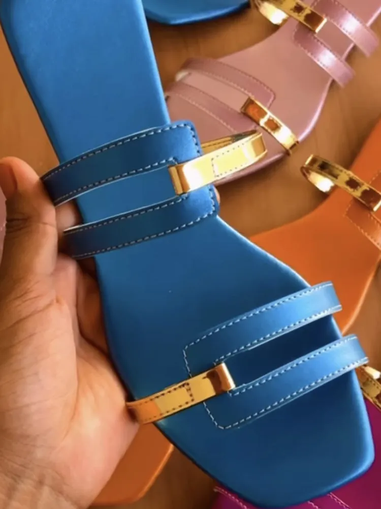 Toleet Casual Color Block Flat Heel Sandals